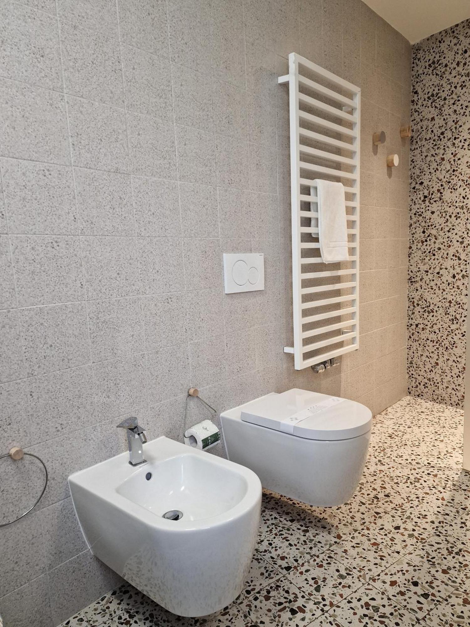 Cozy Flat Mins Walk To Navigli And Metro Porta Genova Apartman Milánó Kültér fotó